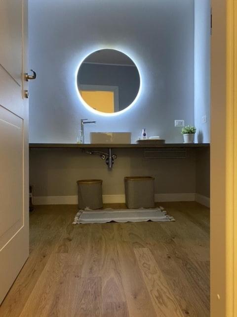Elegant And Cozy Arco Della Pace Appartement